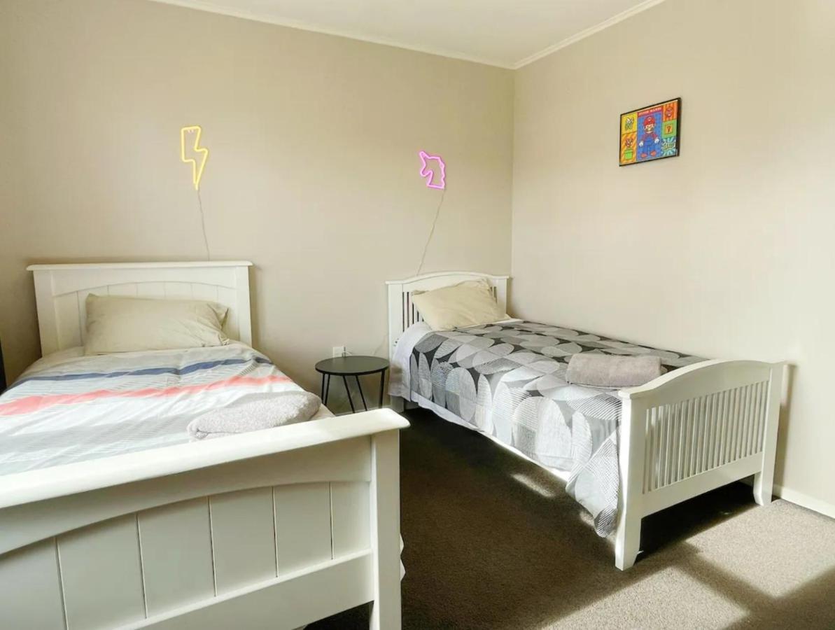 3 Bedroom Family House In Excellent Location Hamilton Luaran gambar