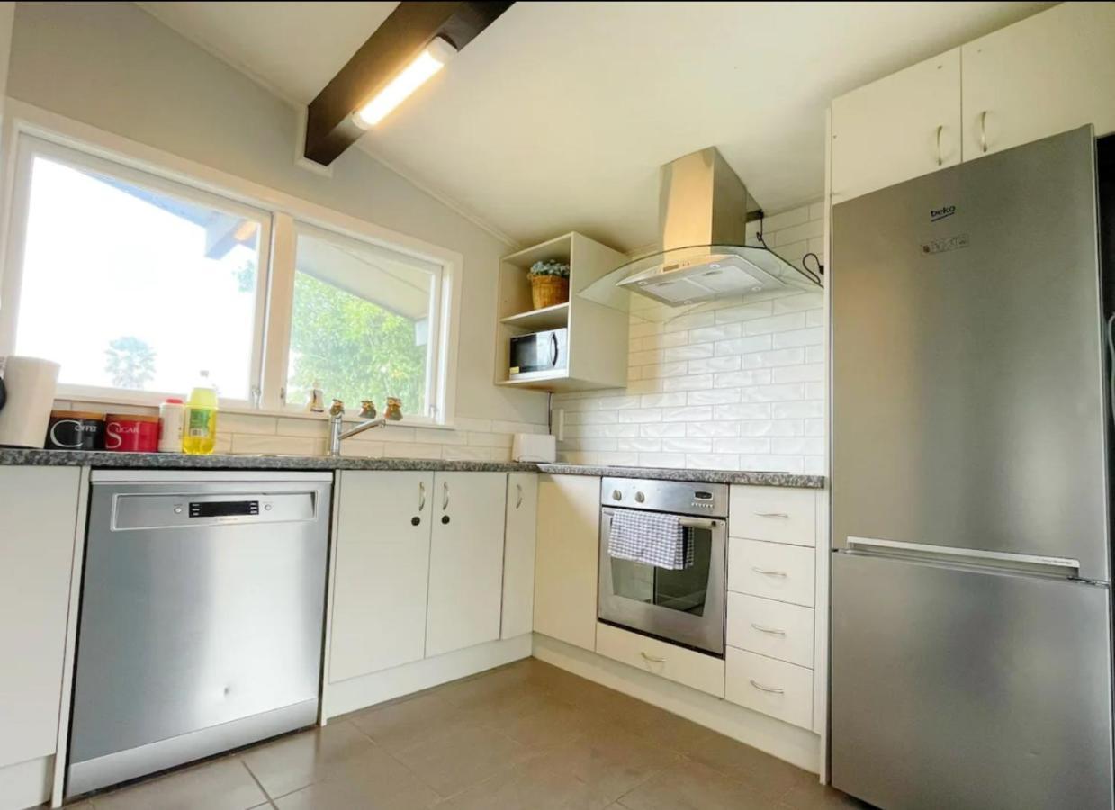 3 Bedroom Family House In Excellent Location Hamilton Luaran gambar